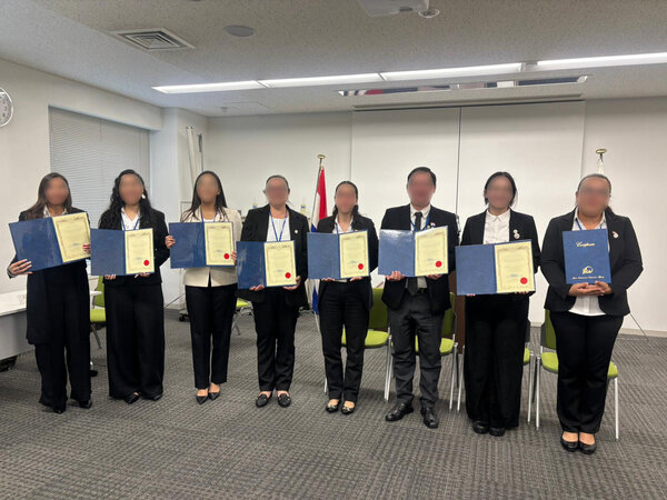 02 閉講式の様子（パラグアイ研修）_修正済.jpg